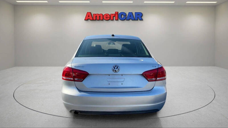 2014 Volkswagen Passat 1.8T Wolfsburg Edition PZEV