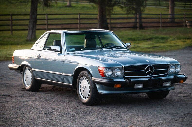 1986 Mercedes-Benz 560-Class 560 SL
