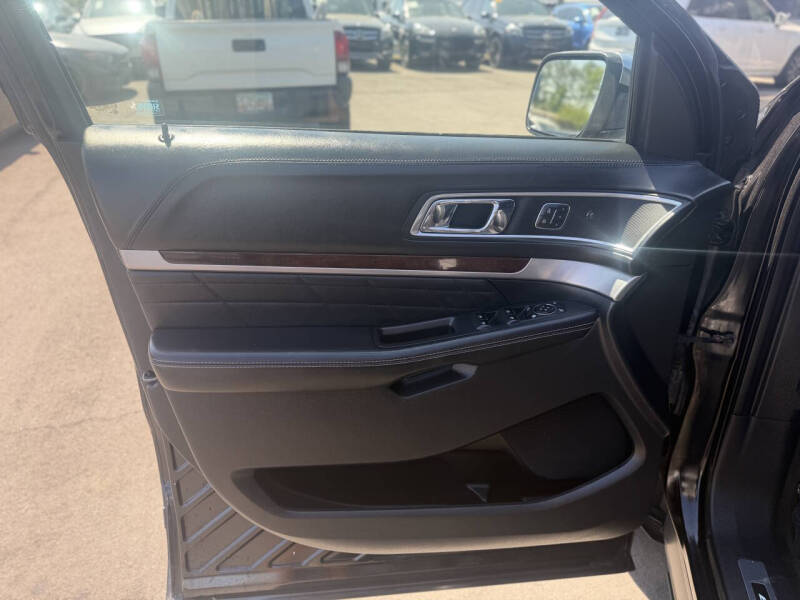 2016 Ford Explorer Platinum
