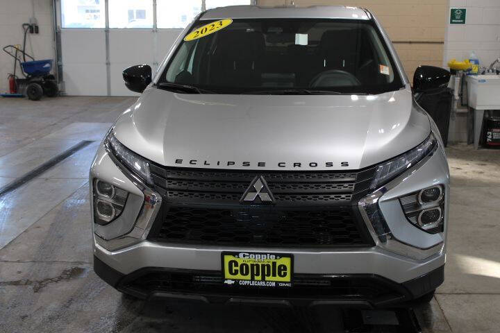 2023 Mitsubishi Eclipse Cross LE