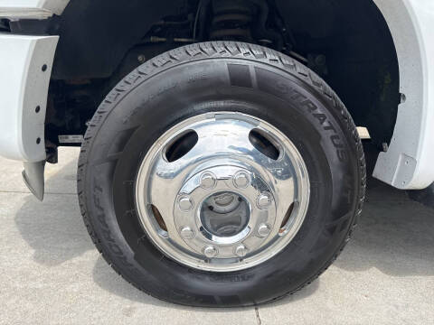 2011 Ford F-450 Super Duty Lariat