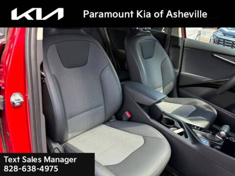 2025 Kia Niro EX