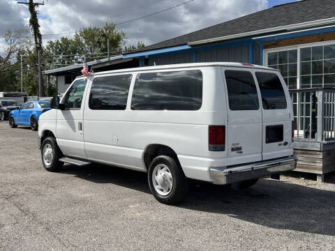2011 Ford E-Series E-150