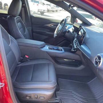 2024 Chevrolet Equinox EV LT