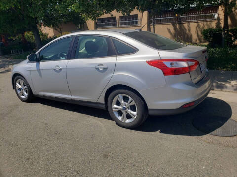 2014 Ford Focus Titanium