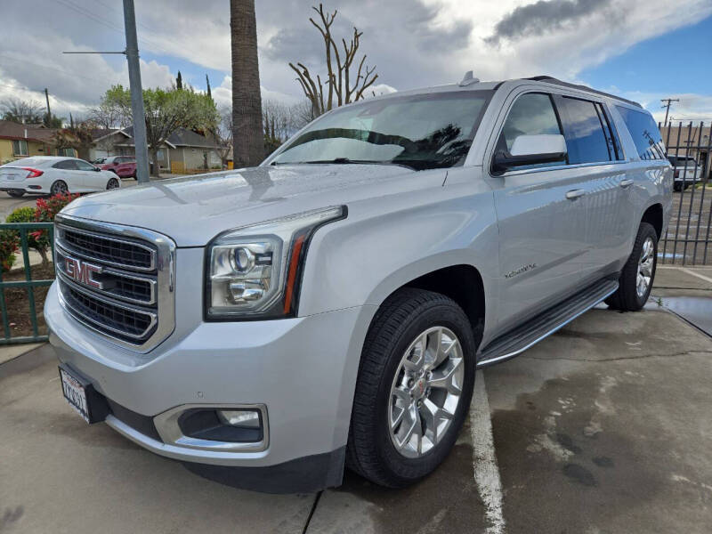 2017 GMC Yukon XL SLT