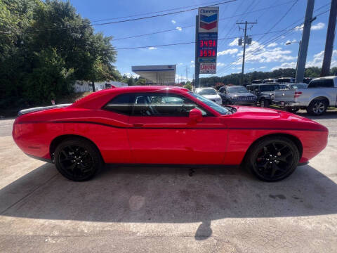 2015 Dodge Challenger SXT Plus