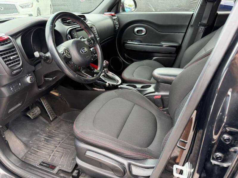 2015 Kia Soul +