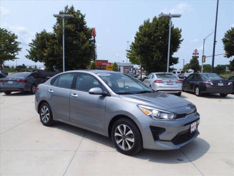 2022 Kia Rio for sale at SIMOTES MOTORS in Minooka IL