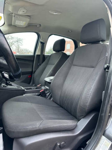 2015 Ford Focus SE
