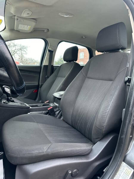 2015 Ford Focus SE