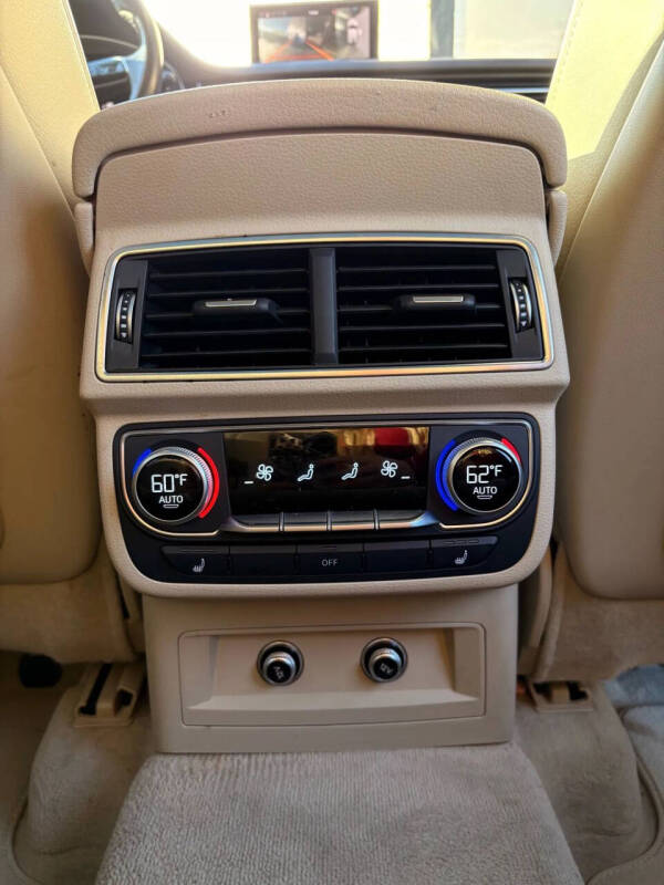 2019 Audi Q7 quattro Prestige 55 TFSI