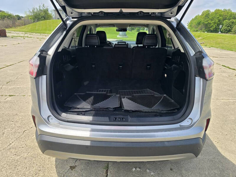 2021 Ford Edge SEL