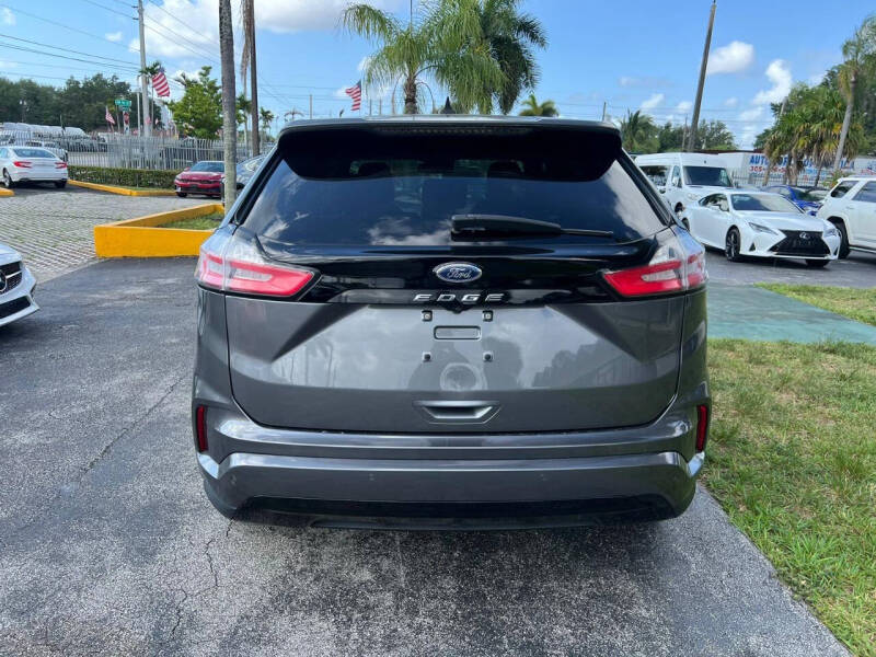 2022 Ford Edge ST-Line