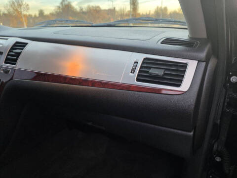 2012 Cadillac Escalade ESV Luxury