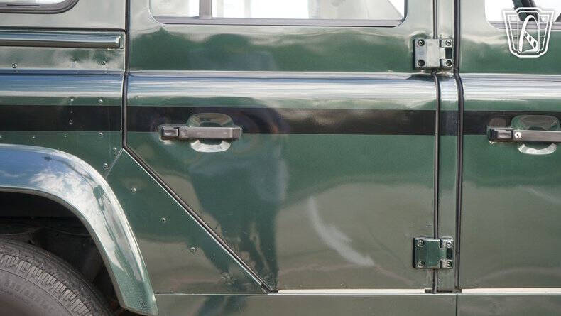1999 Land Rover Defender