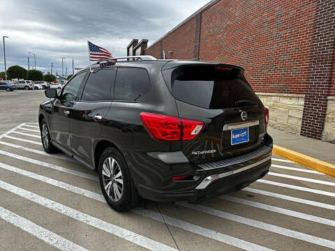 2017 Nissan Pathfinder S