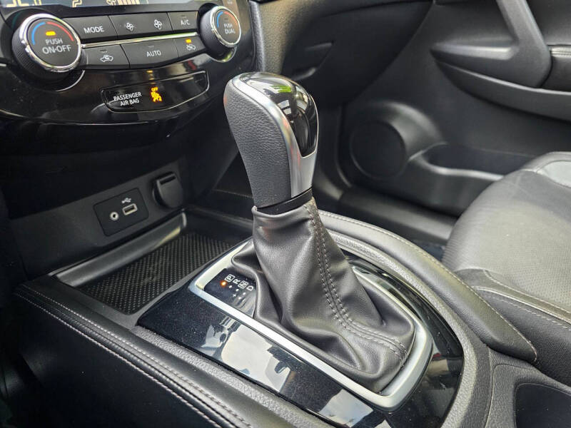 2018 Nissan Rogue SL