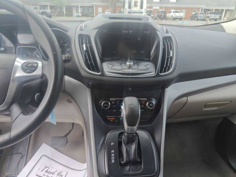 2015 Ford Escape SE