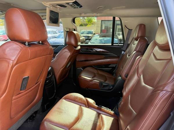 2015 Cadillac Escalade Premium