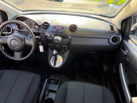2012 Mazda MAZDA2 Sport