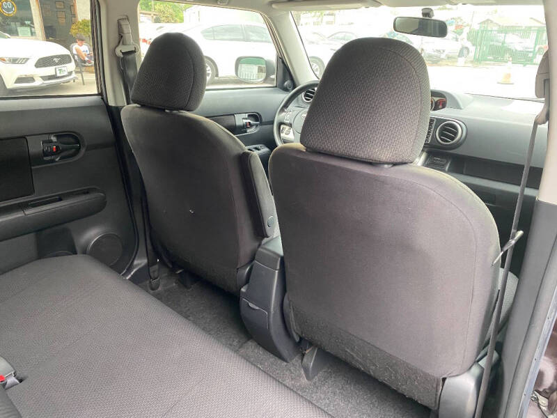 2008 Scion xB