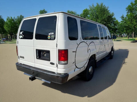 2001 Ford E-Series E-350 SD XL