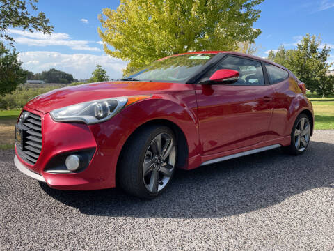 2013 Hyundai Veloster for sale at BELOW BOOK AUTO SALES in Idaho Falls ID