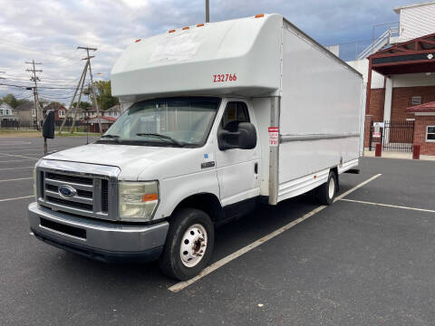 2008 Ford E-Series for sale at GOLDEN RULE AUTO in Newark OH