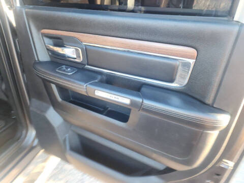 2015 RAM 3500 Laramie