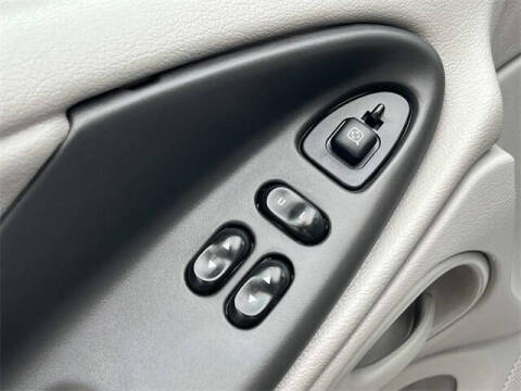 2002 Ford Mustang GT Deluxe