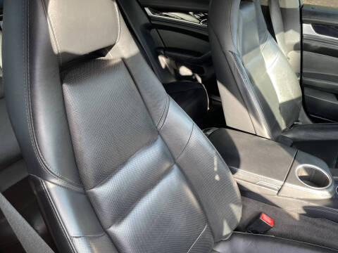 2014 Porsche Panamera 4S