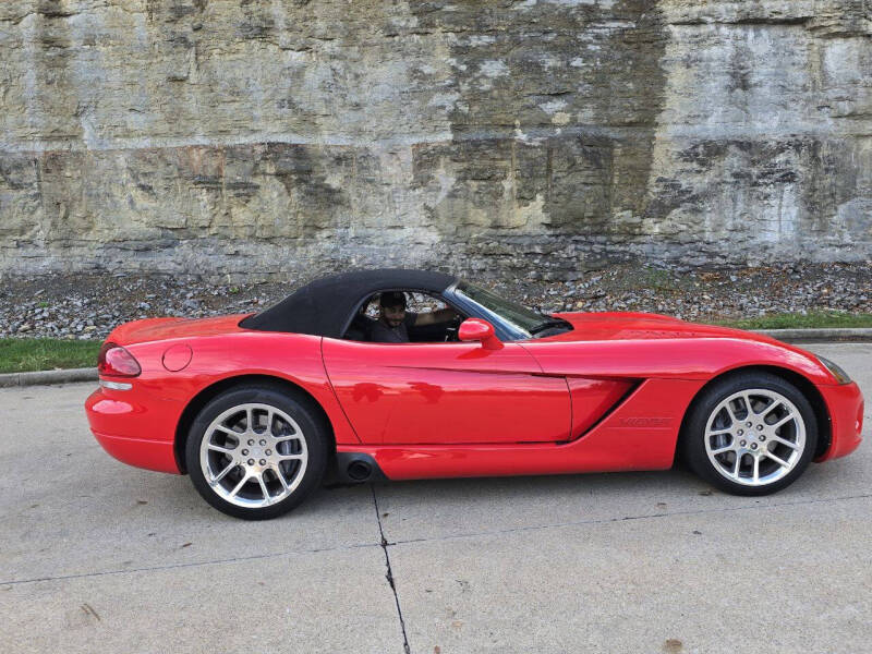 2003 Dodge Viper SRT-10