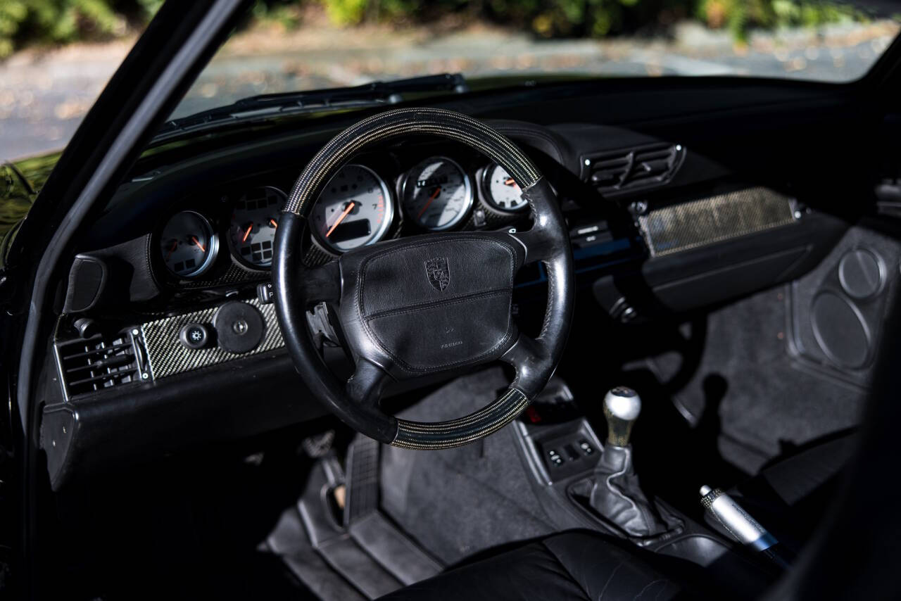 1997 Porsche 911 19