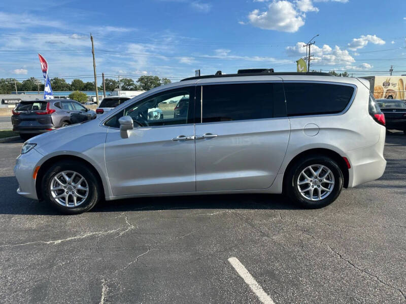 2022 Chrysler Pacifica Touring L