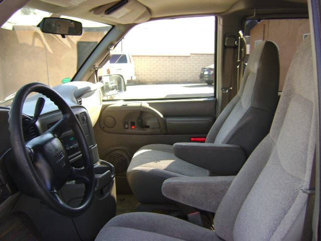 2005 GMC Safari