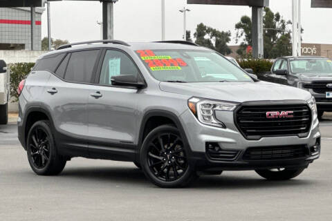 2023 GMC Terrain SLT