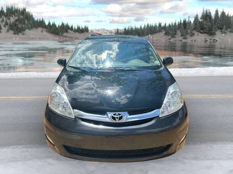 2009 Toyota Sienna