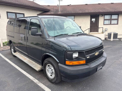 2017 Chevrolet Express LS 2500