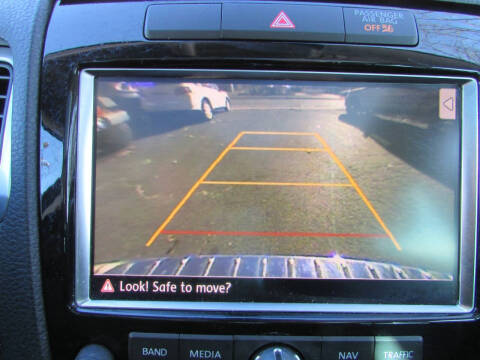 2012 Volkswagen Touareg VR6 Sport