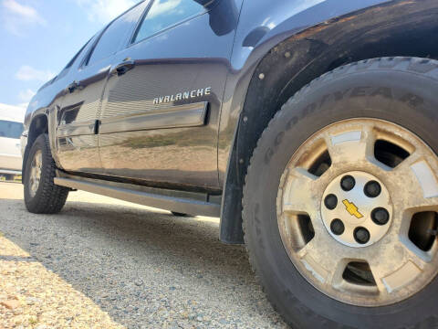 2010 Chevrolet Avalanche LS