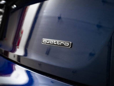 2025 Audi Q5 quattro Premium 40 TFSI