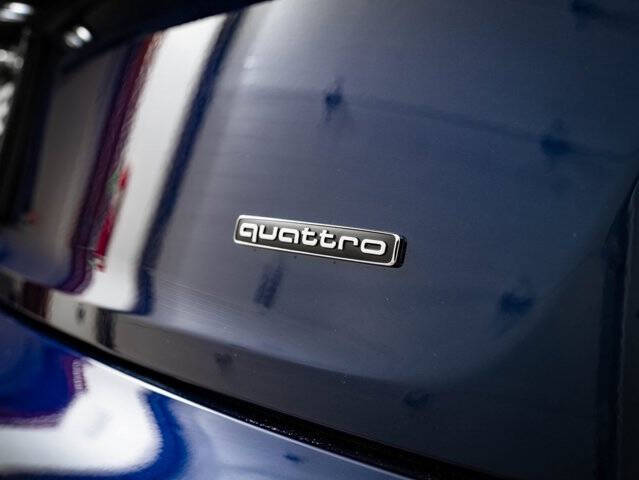 2025 Audi Q5 quattro Premium 40 TFSI