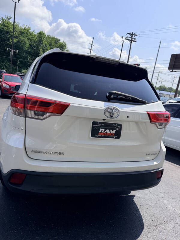 2019 Toyota Highlander LE Plus