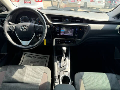 2017 Toyota Corolla LE