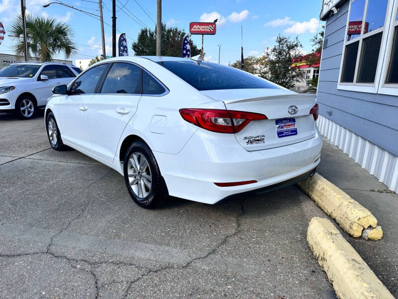 2016 Hyundai Sonata SE photo 4