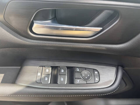 2025 Nissan Armada SV