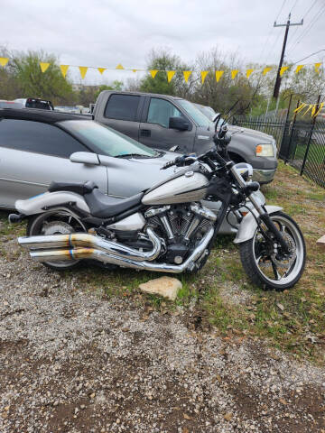 2012 Yamaha Raider 1900 Cc for sale at C.J. AUTO SALES llc. in San Antonio TX