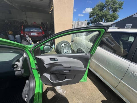 2014 Chevrolet Sonic LT Manual