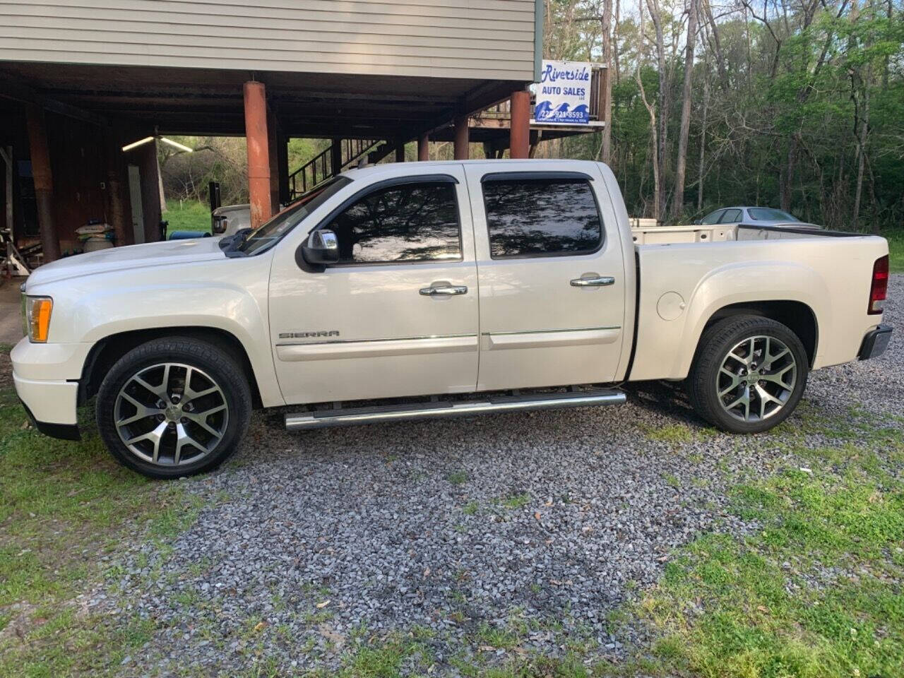 2013 GMC Sierra 1500 for sale at Riverside Auto Sales in Denham Springs, LA
